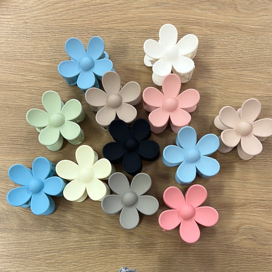 Dreamer Flower Clips