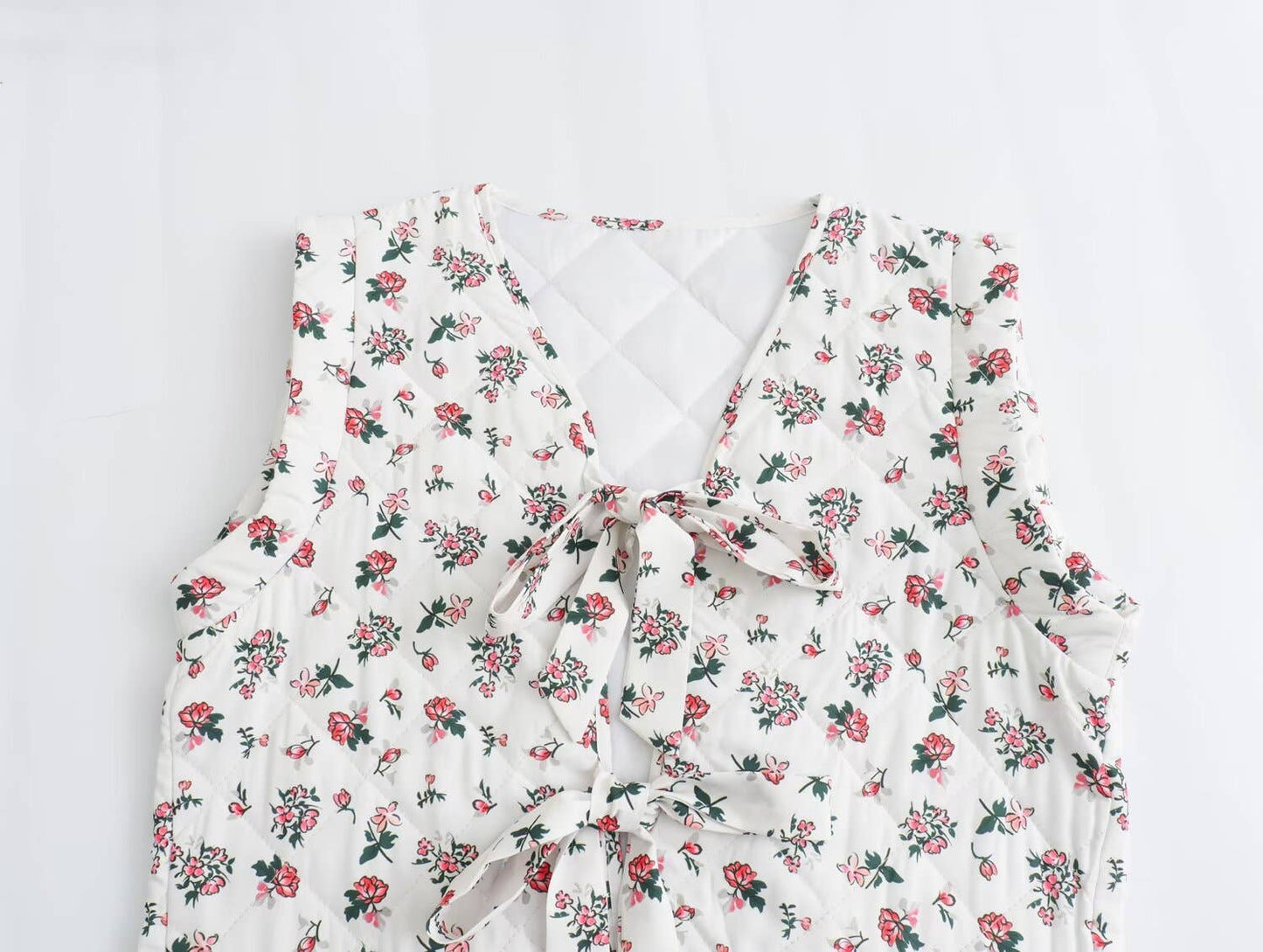 Little Rose Floral Ribbon Bow Tie Front Quilted Vest: Floral / XS