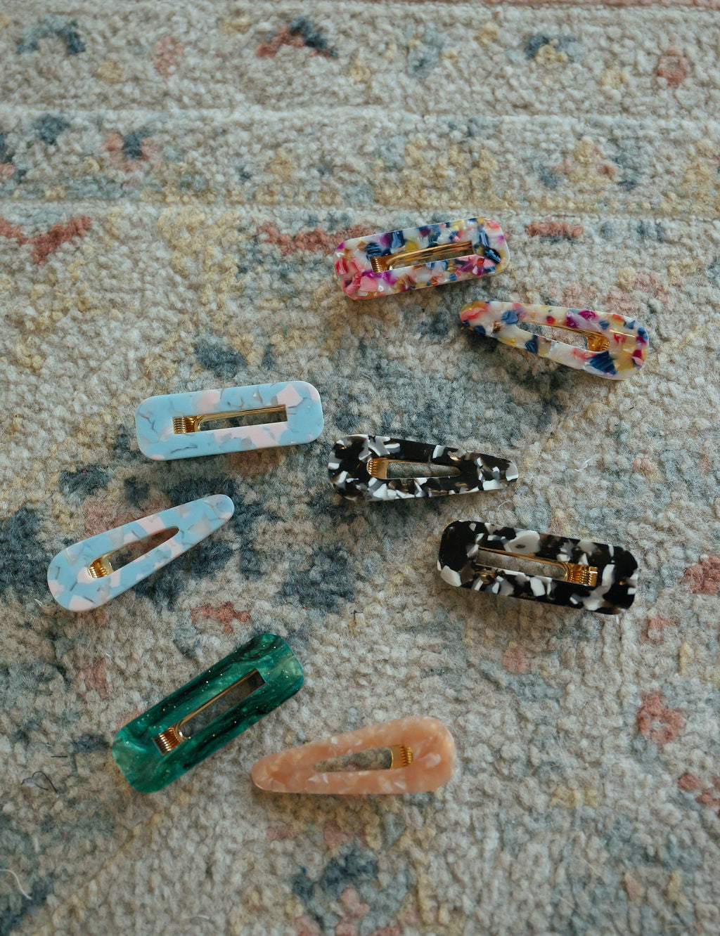 Resin hair clip pack (2)